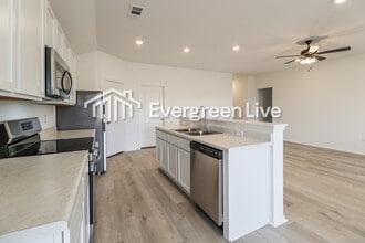 32 10 Point Ln in Ward, AR - Building Photo - Building Photo