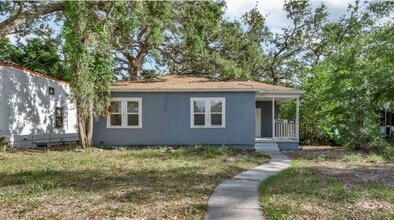 3060 21st Ave S in St. Petersburg, FL - Building Photo - Building Photo