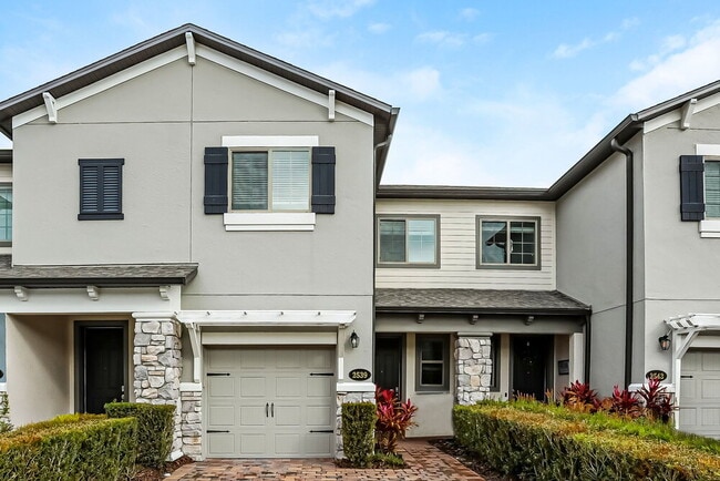 property at 2539 Econ Landing Blvd