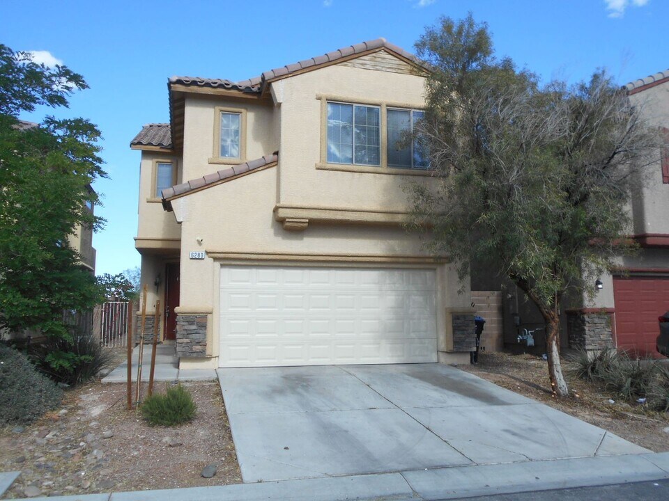 6280 N Sledgehammer Ct in North Las Vegas, NV - Building Photo