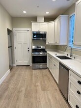 465 E Santa Fe Ave in Pittsburg, CA - Foto de edificio - Building Photo