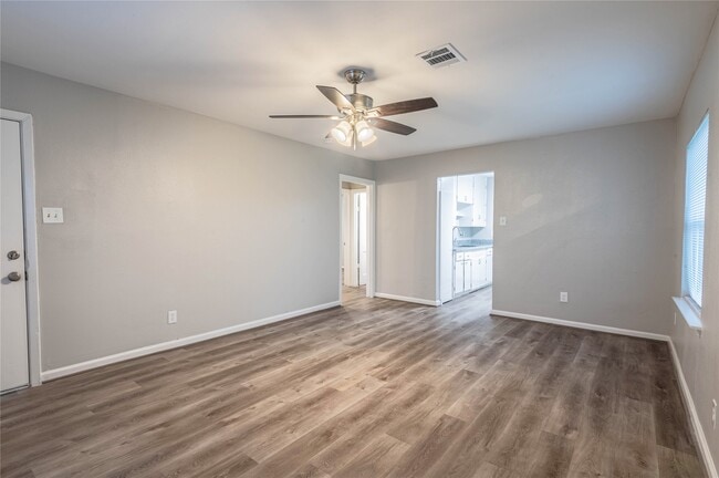 property at 4817 Van Fleet St