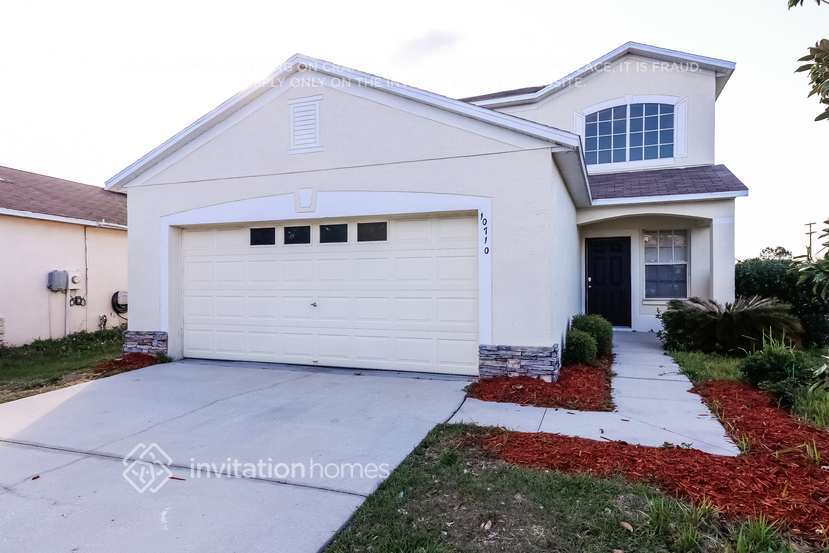 10710 Navigation Dr in Riverview, FL - Building Photo