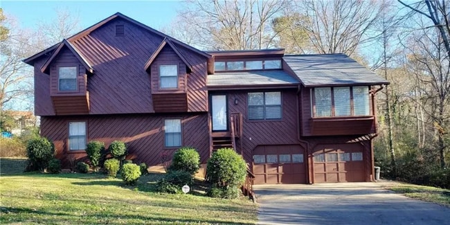 property at 16 Bramblewood Pl SW