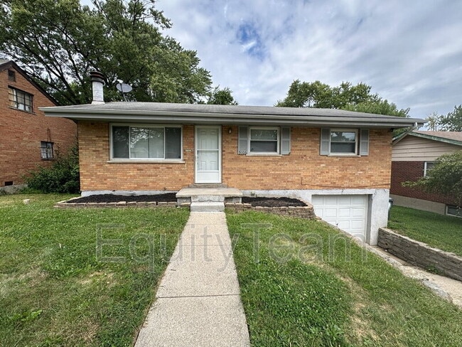 property at 5106 Chantilly Dr