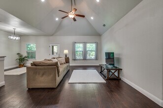 3032 James Ave in Fort Worth, TX - Building Photo - Building Photo