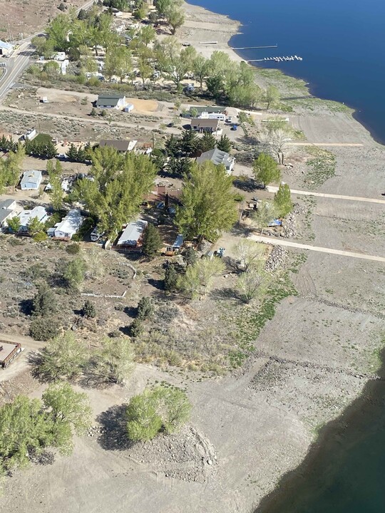 Lake Topaz Mobile Home Park in Topaz, CA - Building Photo