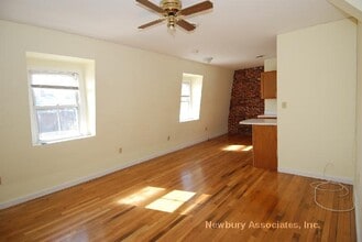 1213-3 Adams St, Unit 3 in Boston, MA - Building Photo - Building Photo