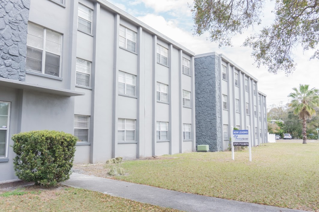 4601 22nd Ave S in St. Petersburg, FL - Building Photo