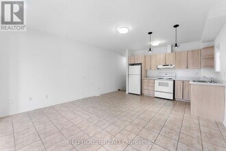 67 Florence Crescent in Toronto, ON - Building Photo - Building Photo