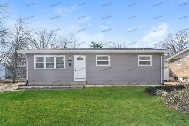 property at 1014 Clearfield Dr