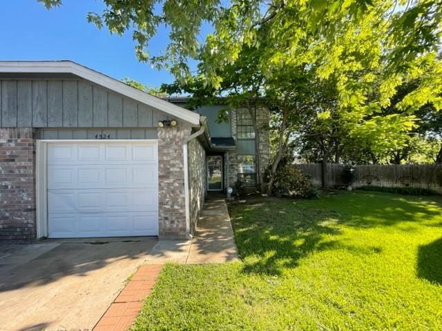 4524 Spinnaker Ct in Fort Worth, TX - Building Photo