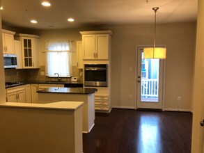 9759 Kilt Pl in Waldorf, MD - Building Photo - Building Photo