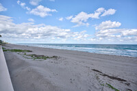 200 S Beach Rd in Tequesta, FL - Building Photo - Building Photo