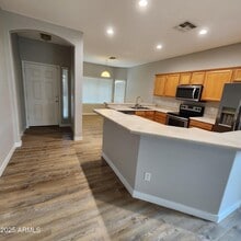 14636 W Gelding Dr in Surprise, AZ - Building Photo - Building Photo