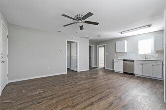 1206 Business in Blue Ridge, TX - Building Photo - Building Photo