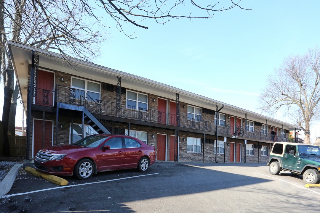 Stonehurst Studios in Lexington, KY - Building Photo