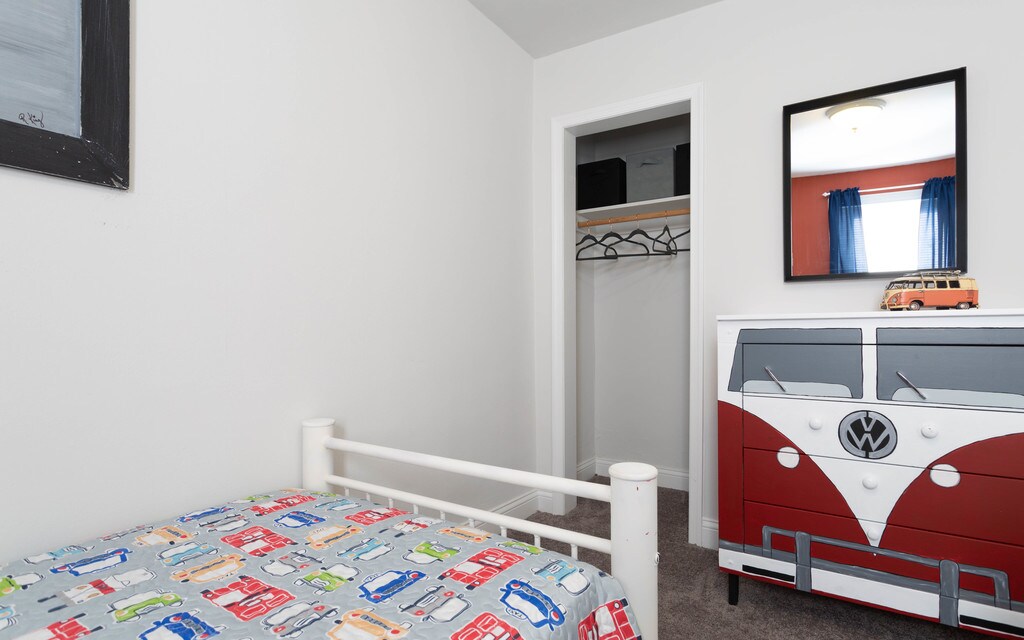 Lothian and Oakridge Apartments Baltimore, MD Apartments