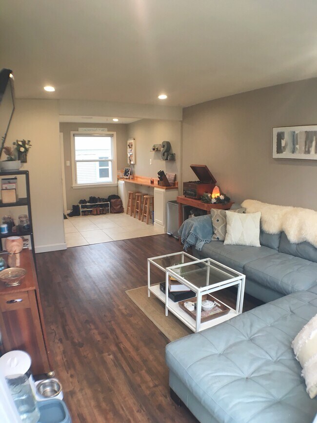 property at 1223 Louisville Ave