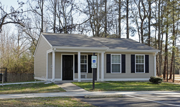 Nottoway River Commons in Jarratt, VA - Building Photo - Building Photo