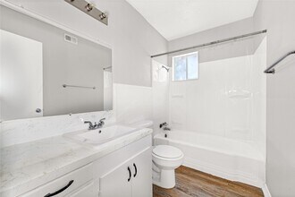 1200 Carolyn Ct in Humble, TX - Building Photo - Building Photo