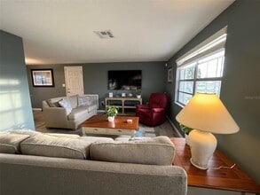 13604 Evelane Dr in Hudson, FL - Building Photo - Building Photo