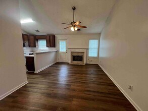 3065 Needhams Ct in Ellenwood, GA - Building Photo - Building Photo