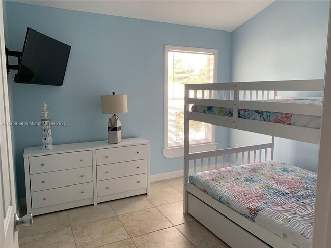 property at 1013 Snapper Ln