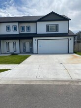 1200 Glider Ln in Belgrade, MT - Building Photo - Building Photo