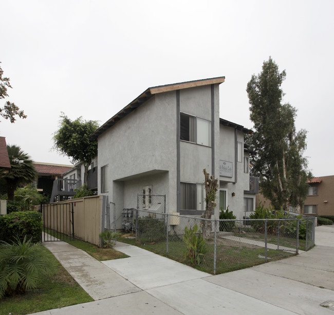 Belinda Circle Apartments in Anaheim, CA - Foto de edificio - Building Photo