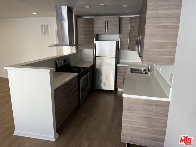 1253 Hayworth Ave in West Hollywood, CA - Building Photo - Building Photo