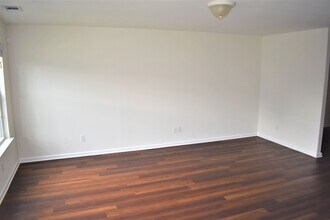 4 Bearing Cir in Savannah, GA - Building Photo - Building Photo