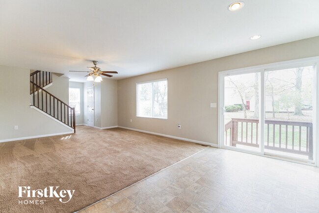 11 Cedarwood Dr in Amelia, OH - Building Photo - Building Photo
