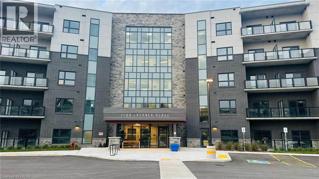 1100 Lackner Pl in Kitchener, ON - Building Photo