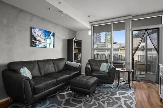 321 Tenth Ave in San Diego, CA - Building Photo - Building Photo