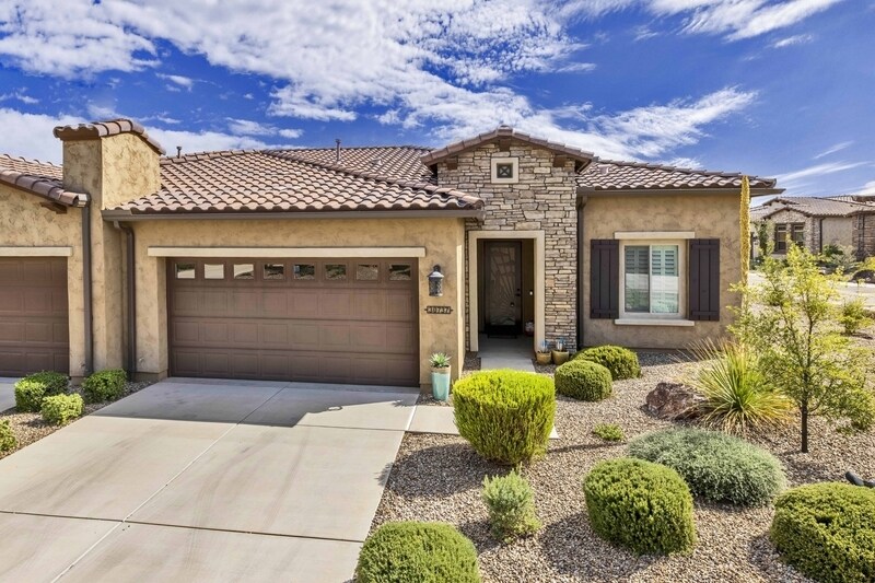 30737 S Osprey Dr in Oracle, AZ - Building Photo