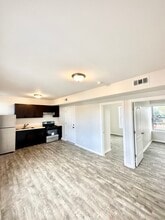 1245 N Karlov Ave in Chicago, IL - Building Photo - Building Photo