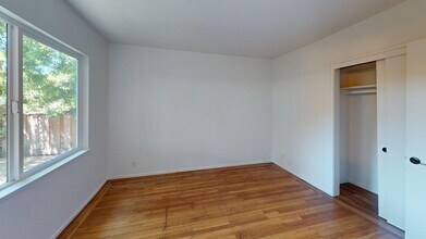 2018 Queens Ln in San Mateo, CA - Building Photo - Building Photo
