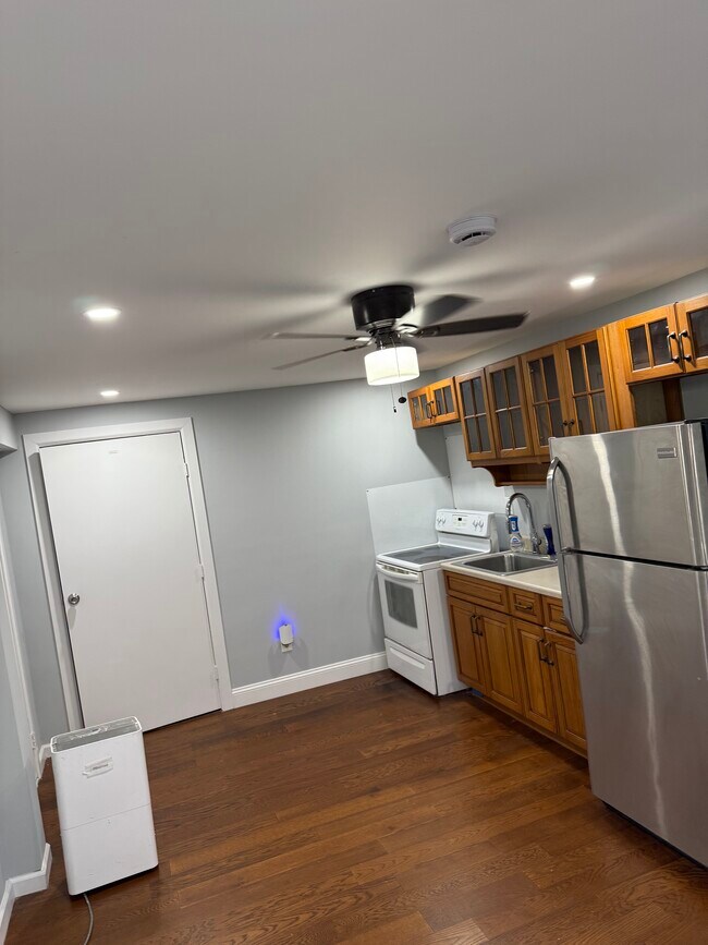 150 Bellport Ave in Bellport, NY - Building Photo - Building Photo