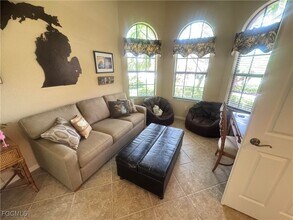 8661 Mercado Ct in Ft. Myers, FL - Building Photo - Building Photo