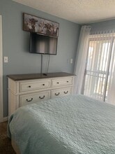 5905 S Kings Hwy in Myrtle Beach, SC - Building Photo - Building Photo