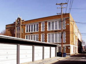 Franklin Manor Apartments in West Reading, PA - Foto de edificio - Building Photo