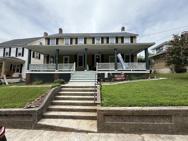 property at 22 Glen Ave
