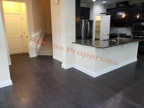 428 Methven Grove Dr in Cary, NC - Building Photo - Building Photo