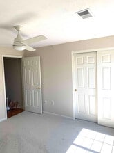 600 Vincent Way in Lexington, KY - Foto de edificio - Building Photo