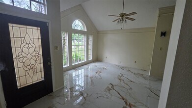 15207 Pebble Lake Dr in Houston, TX - Building Photo - Building Photo