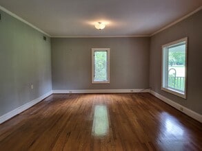 14209 Lucia Riverbend Hwy in Mount Holly, NC - Building Photo - Building Photo