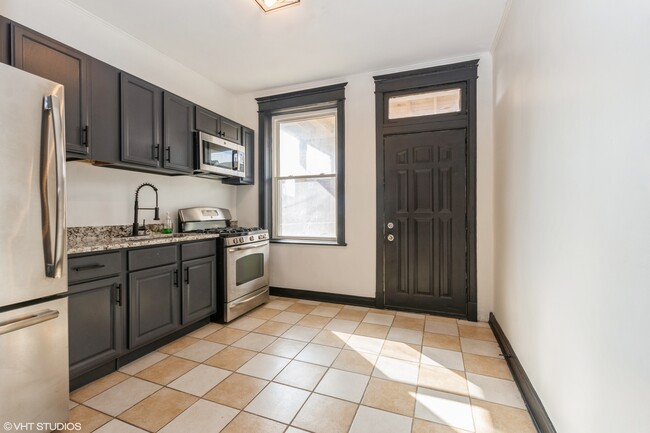 6352 S Ingleside Ave in Chicago, IL - Building Photo - Building Photo