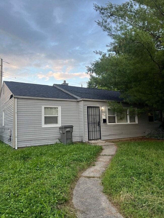 property at 6154 Commodore Dr