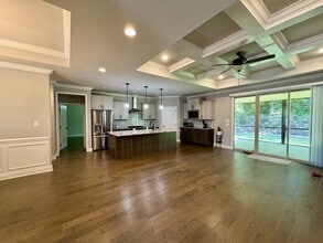 238 Osage Dr in Loudon, TN - Foto de edificio - Building Photo